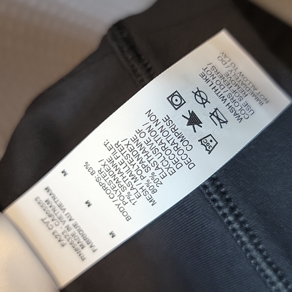 NWOT Nike Big Girl's Reversible Sports Bra Size M - Picture 5 of 5